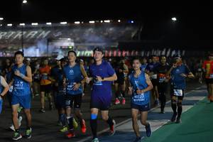 BIB: 44812, 0706, 40127
                            <button type="button" onclick="openModal(10580844)" class="btn btn-primary btn-sm float-right btn-popup" data-toggle="modal" data-target=".modal-high-quality">
                        <i class="fas fa-shopping-cart"></i> Add to Cart
                    </button>
                                            <button type="button" onclick="isThisMe(10580844, true)" class="btn btn-success btn-sm float-right btn-popup btn-isme hidden" data-toggle="tooltip" data-placement="bottom" title="นี่คือรูปของคุณใช่ไหม คลิกที่นี่เพื่อเอาเข้าอัลบั้ม">
                        <i class="fas fa-plus"></i> Add to album
                    </button>
                    <button type="button" onclick="isThisMe(10580844, false)" class="btn btn-warning btn-sm float-right btn-popup btn-isnotme hidden">
                        <i class="fas fa-ban"></i> Remove from album
                    </button>